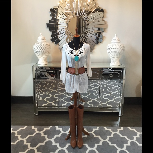 Firm Sale🔥🔥Ella Moss Embroidered top - Picture 8 of 8