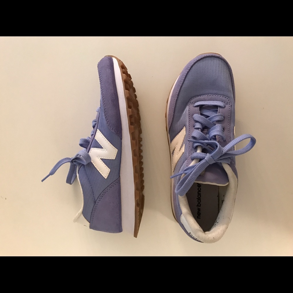 New Balance Retro Sneakers