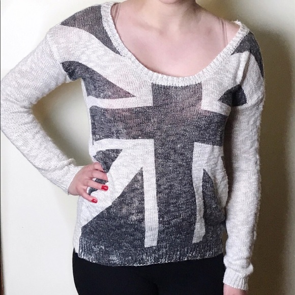 Sweaters - Monochrome British flag sweater