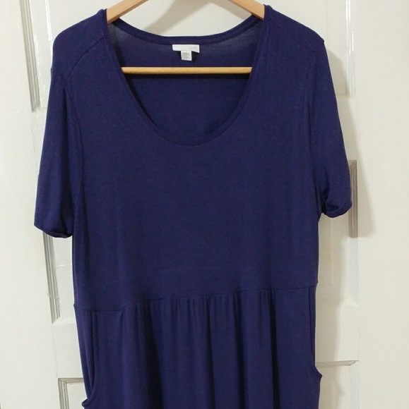 Dress - Picture 2 of 2