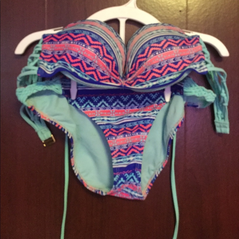 Juniors bikini