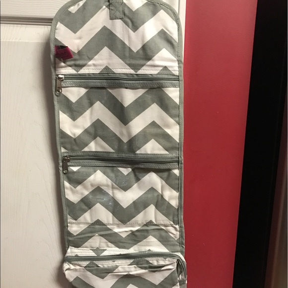 Chevron travel case - Picture 2 of 2