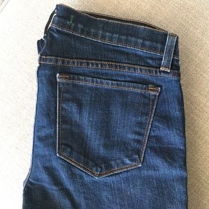 J Brand Skinny Jeans Dark Wash. Size 29