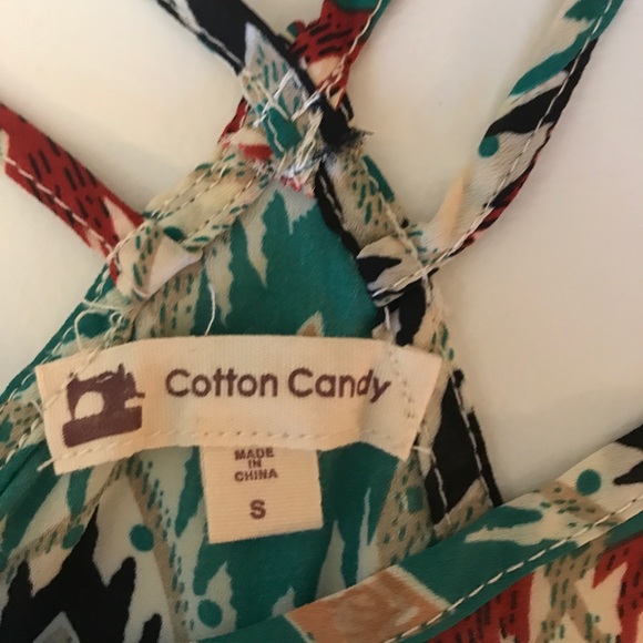 Boutique Multicolor Printed Tank Top - Picture 3 of 3