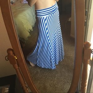Gap striped maxi skirt