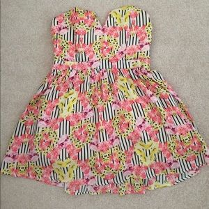 Akira strapless sweetheart  floral dress