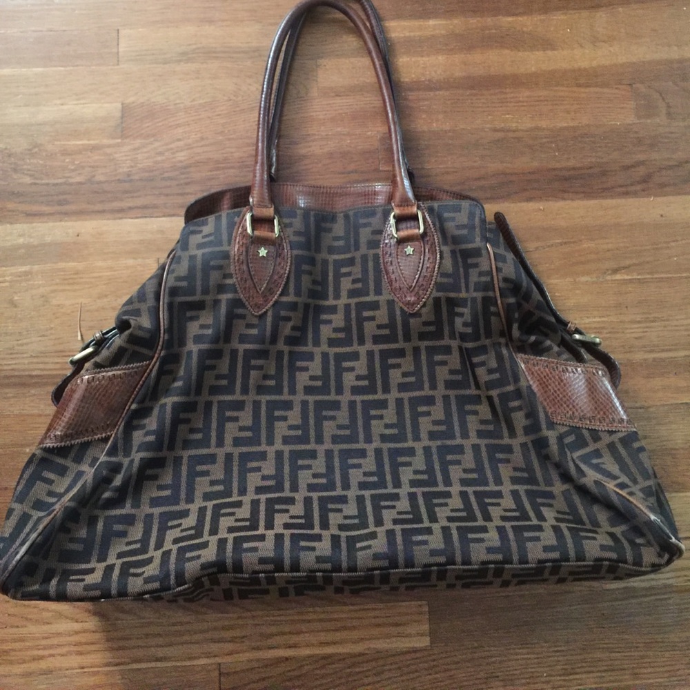 FENDI Zucca De Jour X-Large Tote