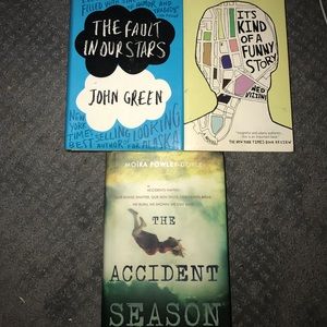 3 books brand new. 3 of my fav books!