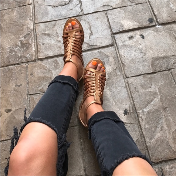 Woven Knotted Caged Gladiator Block Heel Sandal - Picture 4 of 6