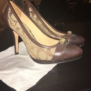 Coach heels worn once👠