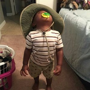 Meet your Posher, Destinee