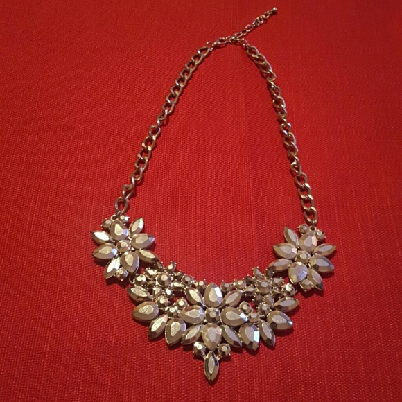 Statement necklace - Picture 2 of 2