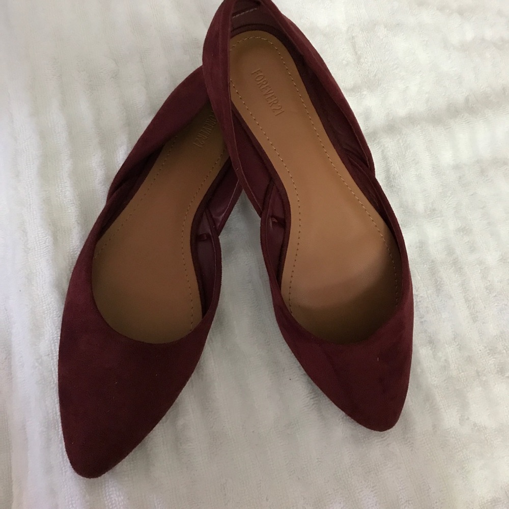maroon flats!