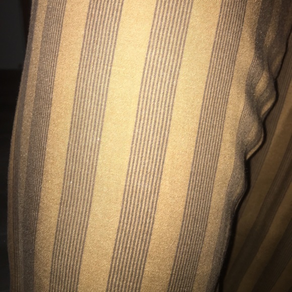 Wide-leg halter jumpsuit - Picture 3 of 3