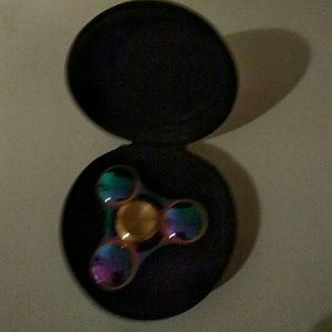 Metal rainbow fidget spinner