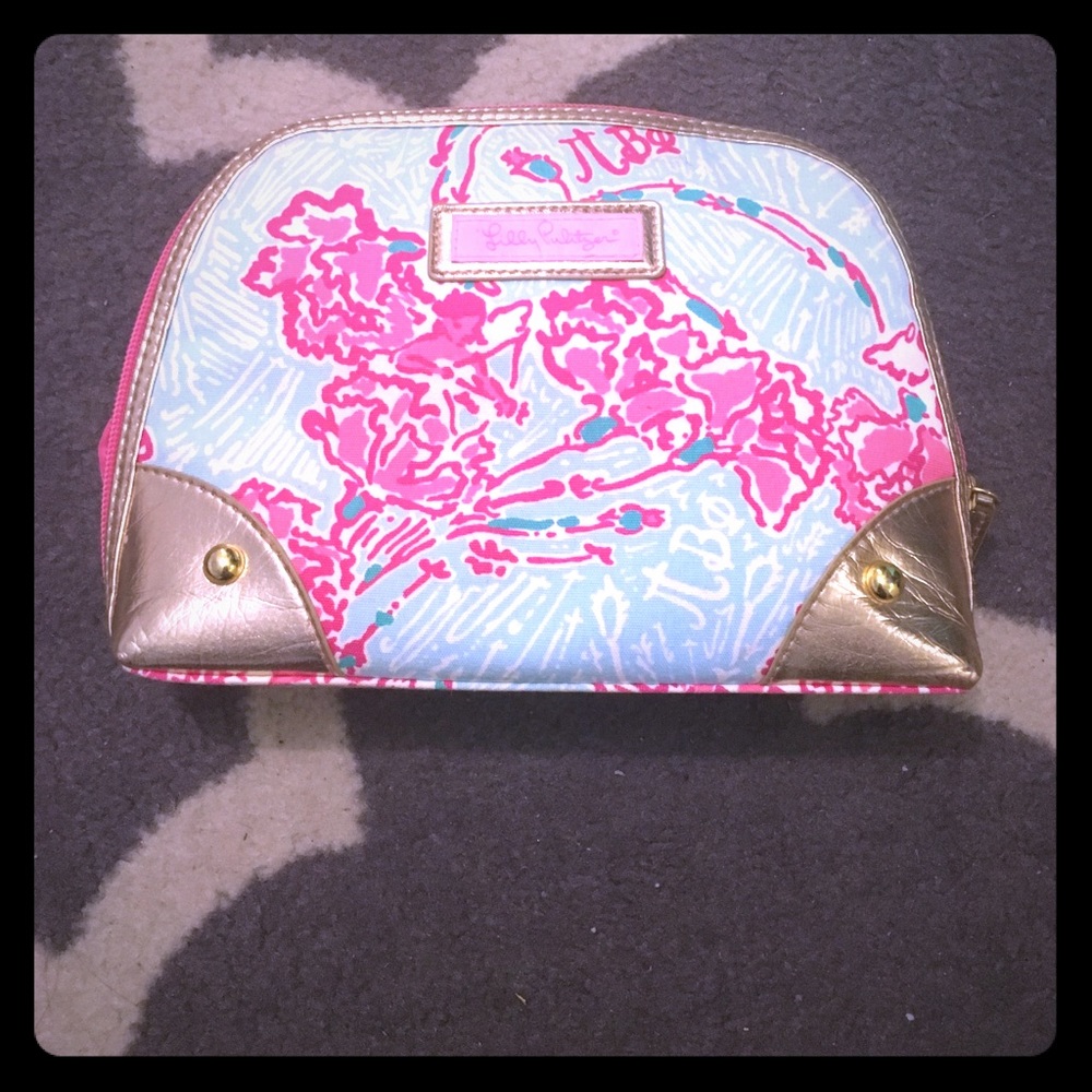 Lilly Pulitzer Pi Phi make pattern make up bag