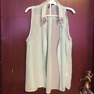 Brand new never worn tank top