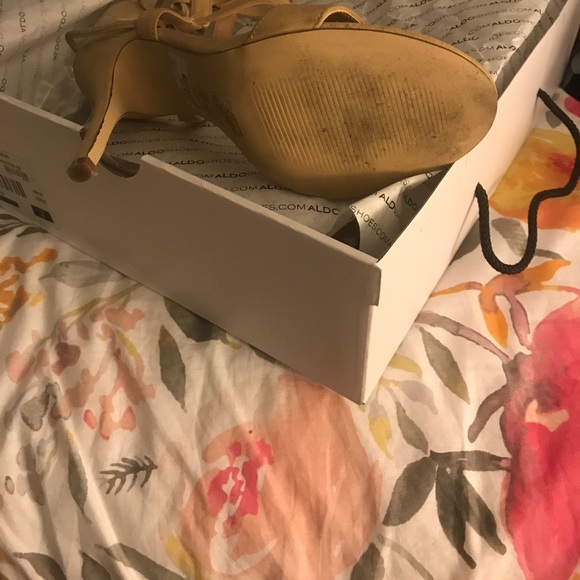 Hastings-32 by Aldo size 8 - Picture 2 of 2