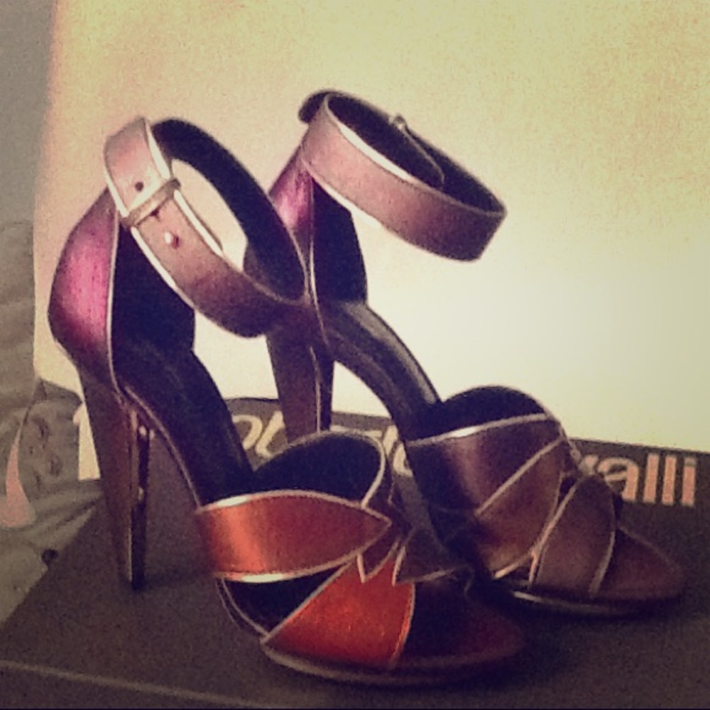 Woman leather sandals