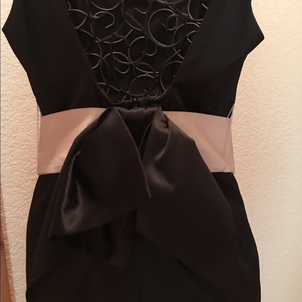 City studio dress, size 5/6. - Picture 5 of 6