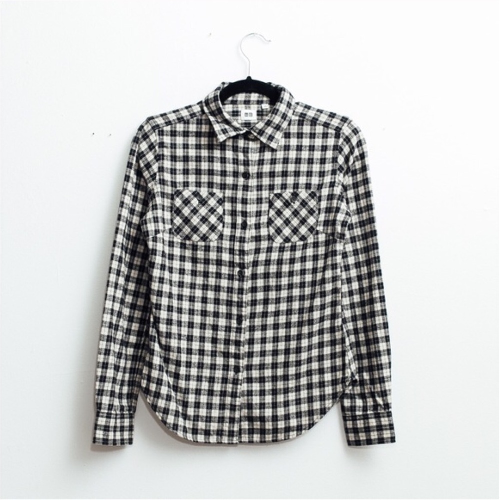 UNIQLO | Plaid Flannel Off-White Button-Up