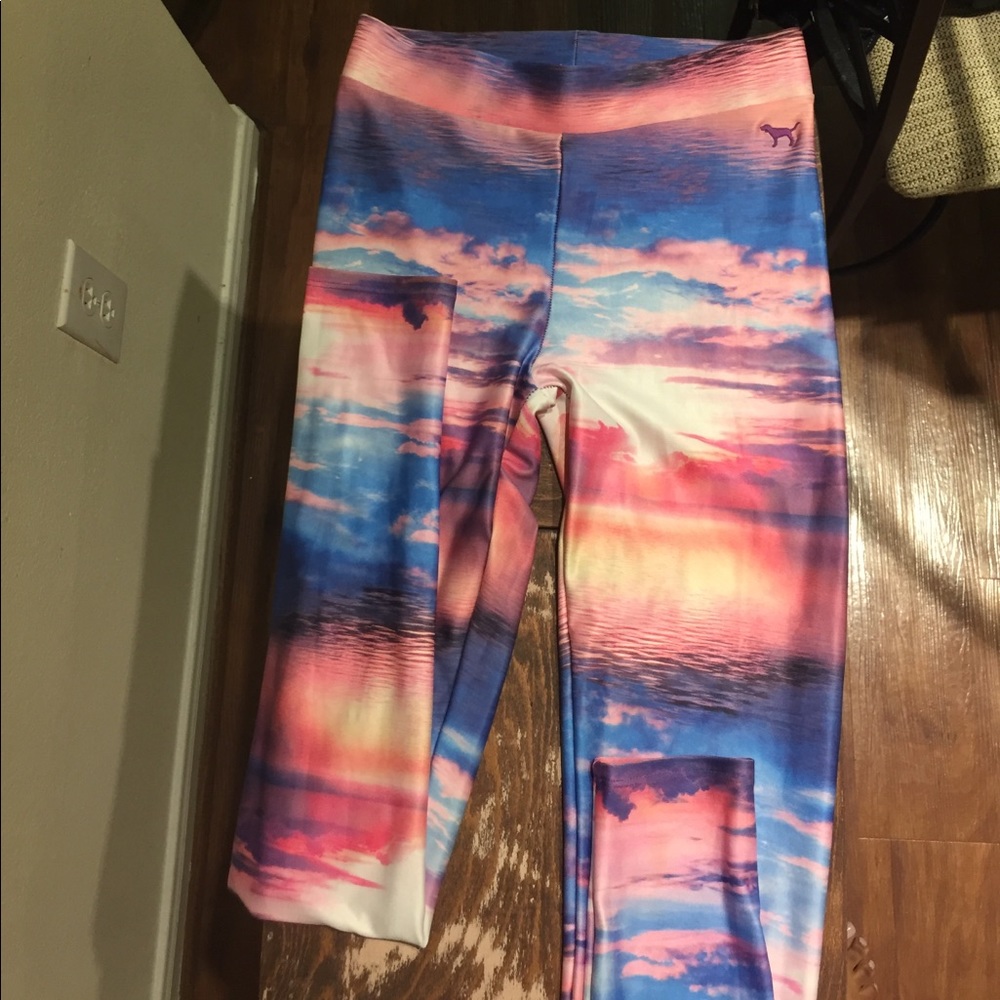 VS leggings