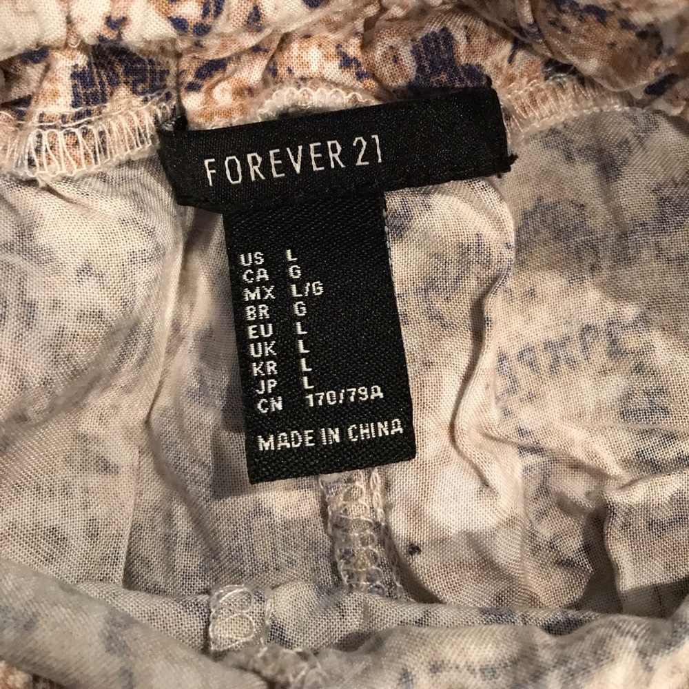 Shorts - Picture 2 of 2