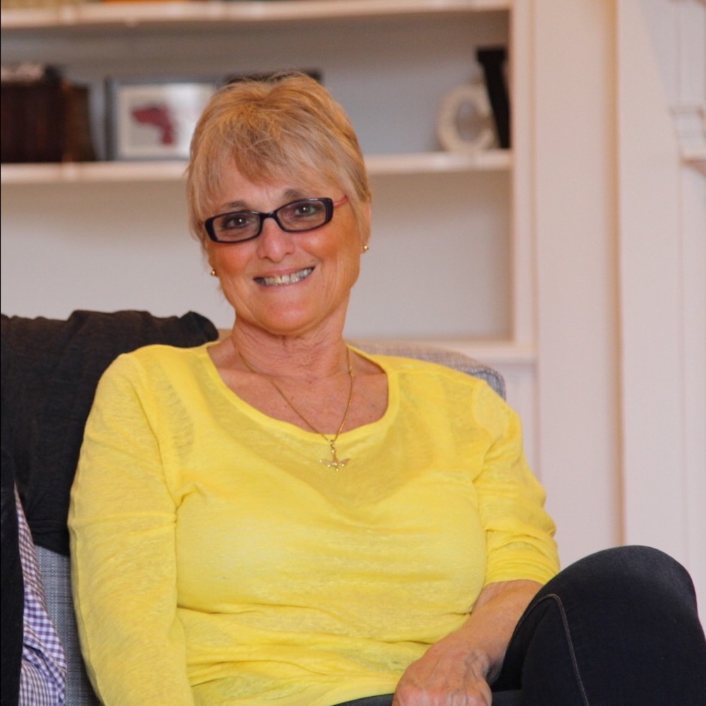 Meet your Posher, Maurine