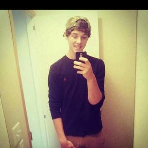 Meet your Posher, Brandon