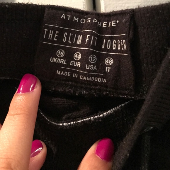 Sweatpants - Picture 2 of 2