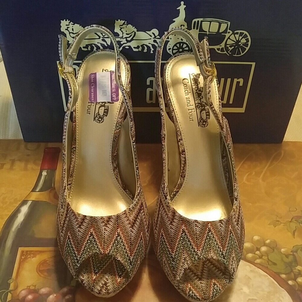 Coach and Four Wedges