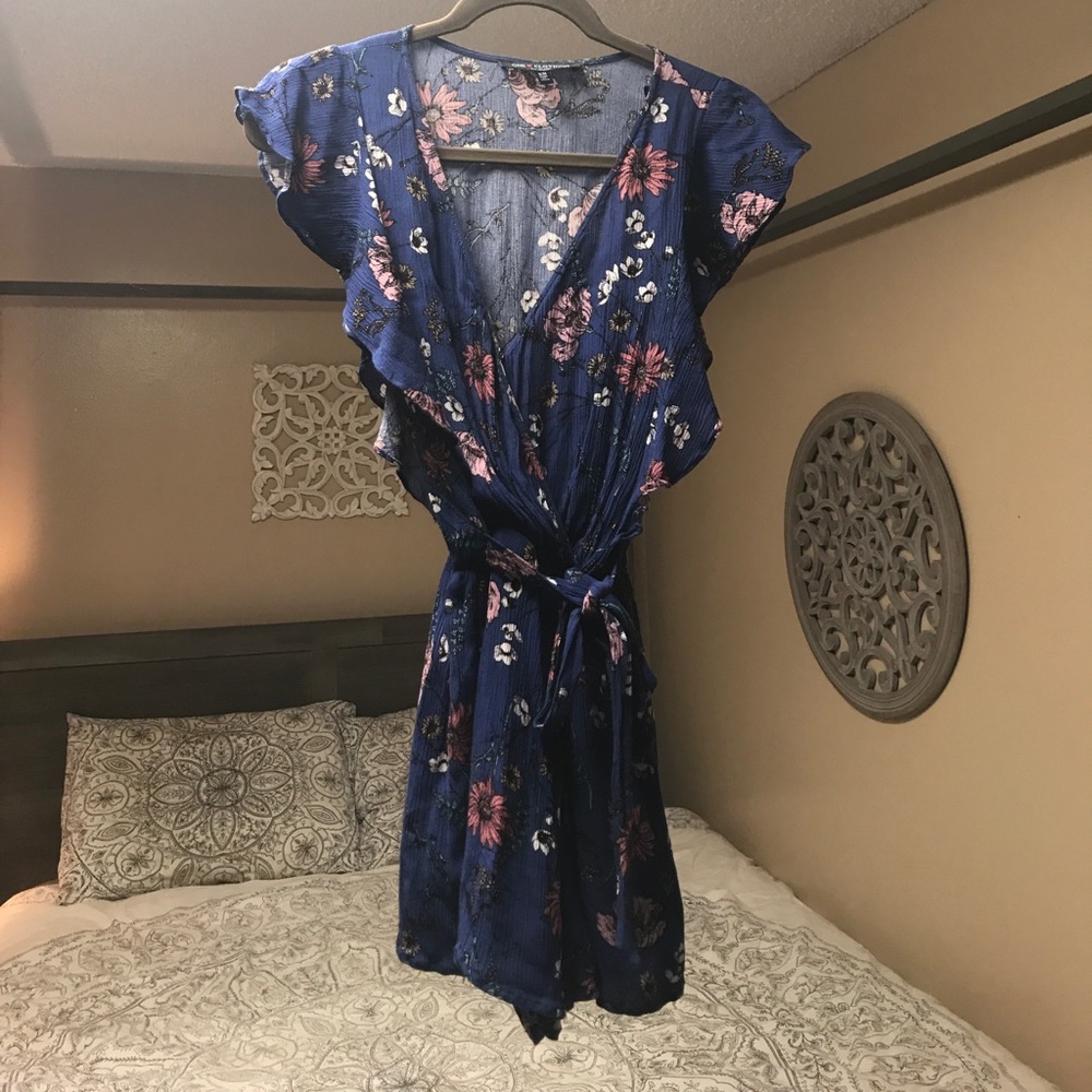 Blue floral romper - XS