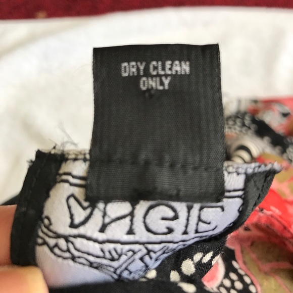 Coral and black rayon dress - Picture 4 of 4