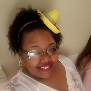 Meet your Posher, Briana