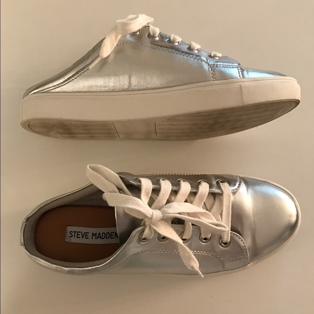 Steve Madden Slide Metallic Sneakers