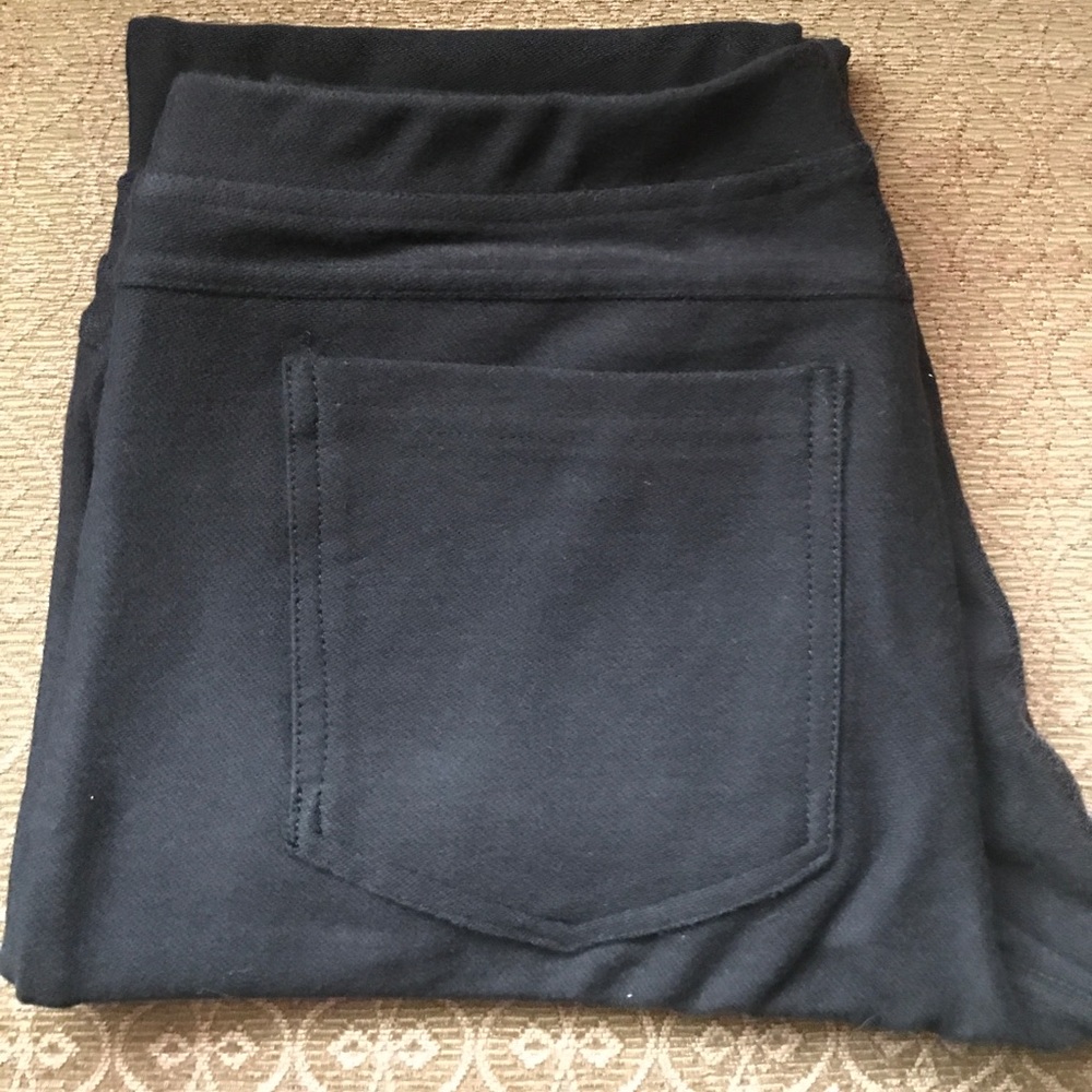 Black jeggings