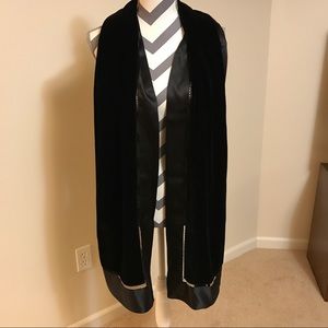 🎊Perfect Black Velvet Wrap🎊