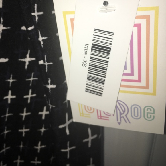 COOL PATTERNED LULAROE IRMA!!! - Picture 3 of 3