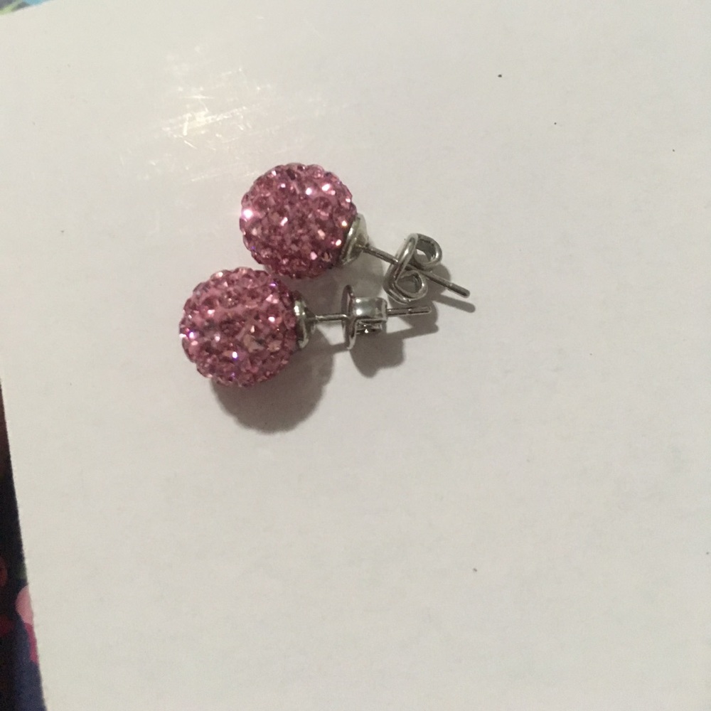 Pink ball earrings - Picture 2 of 3
