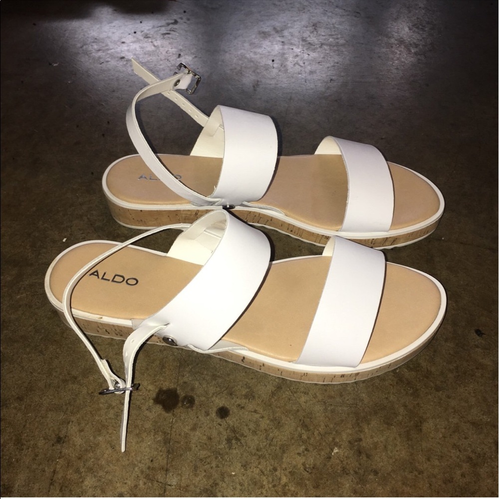 Also white LYDDA sandals