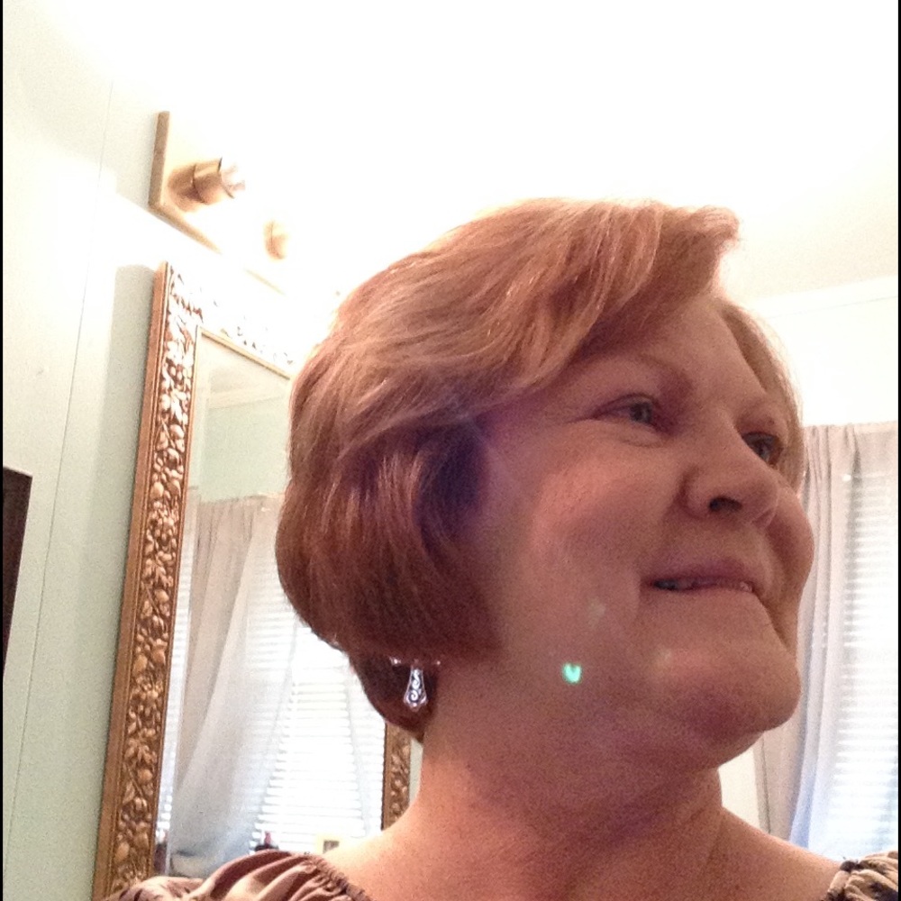 Meet your Posher, Donna