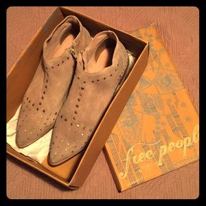 Free People Aquarian Ankle Boot - Taupe