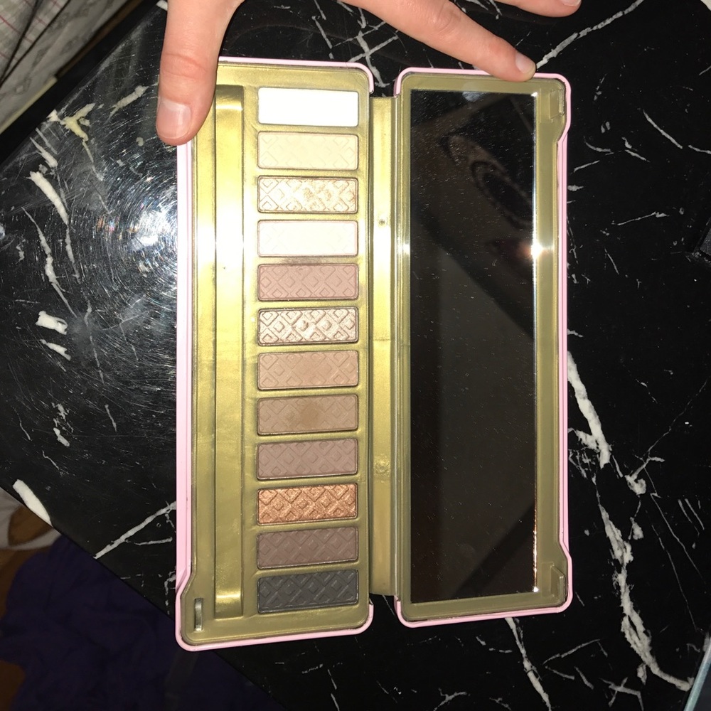 Eyeshadow pallet! Pinks/bronzes/gold/browns