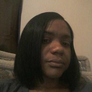 Meet your Posher, Katina