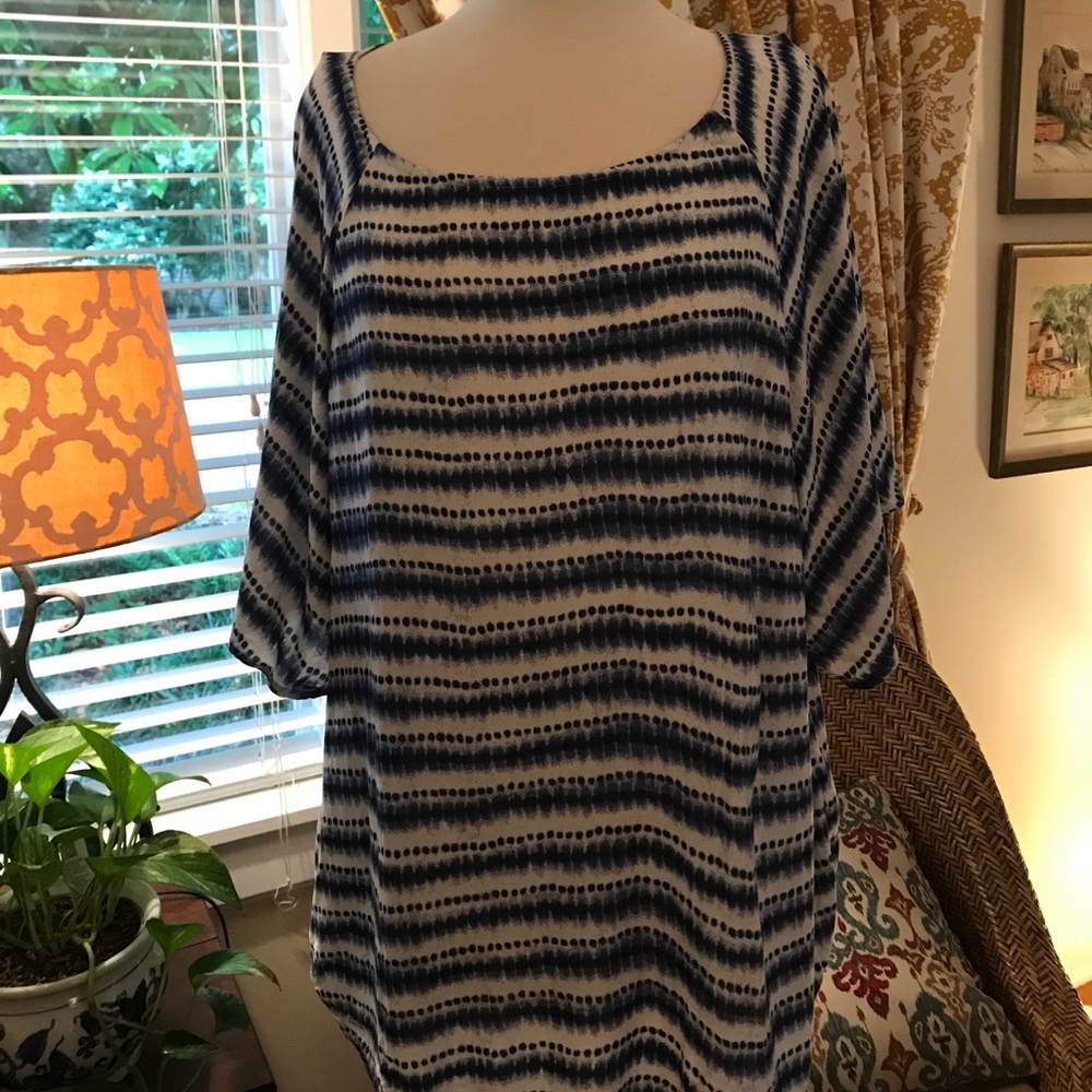 ✅Ladies cute top!