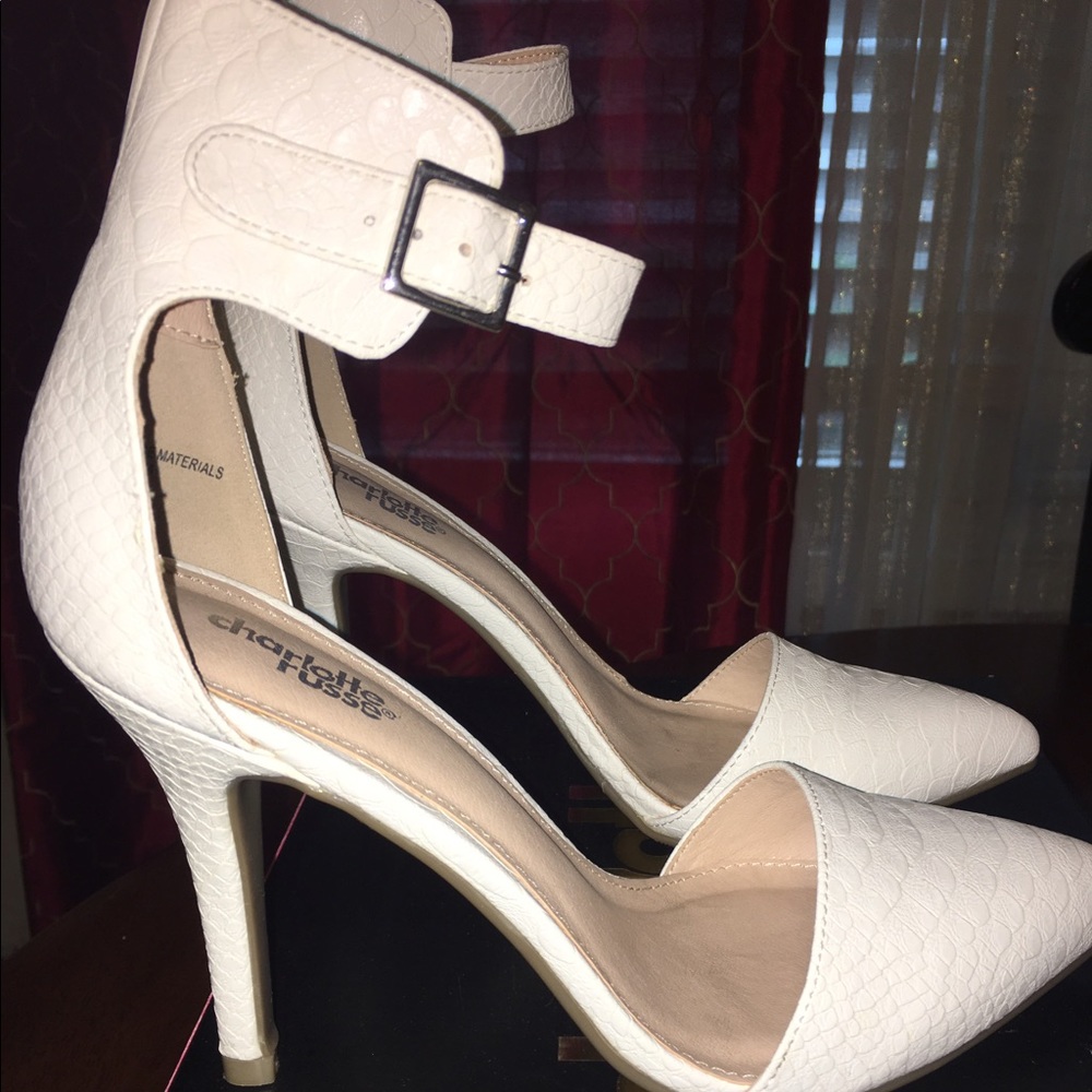 Charlotte Russe white heels size 8
