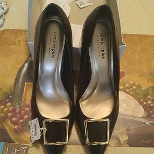 NWT Comfort Plus by Predictions "Jane" Heels