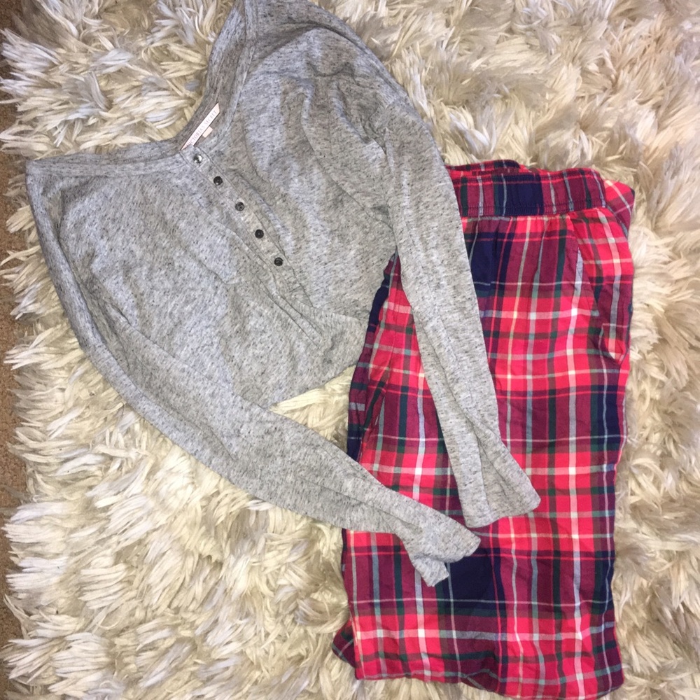 Victoria Secret Pajama Set