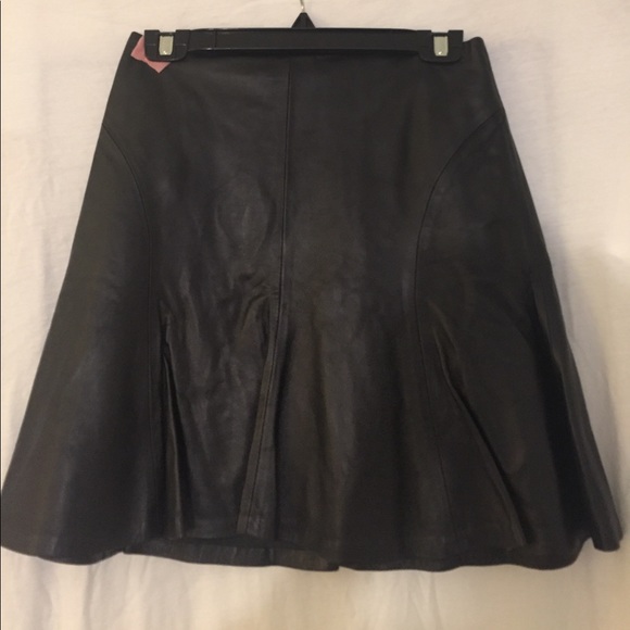 Black leather skirt - Picture 1 of 2