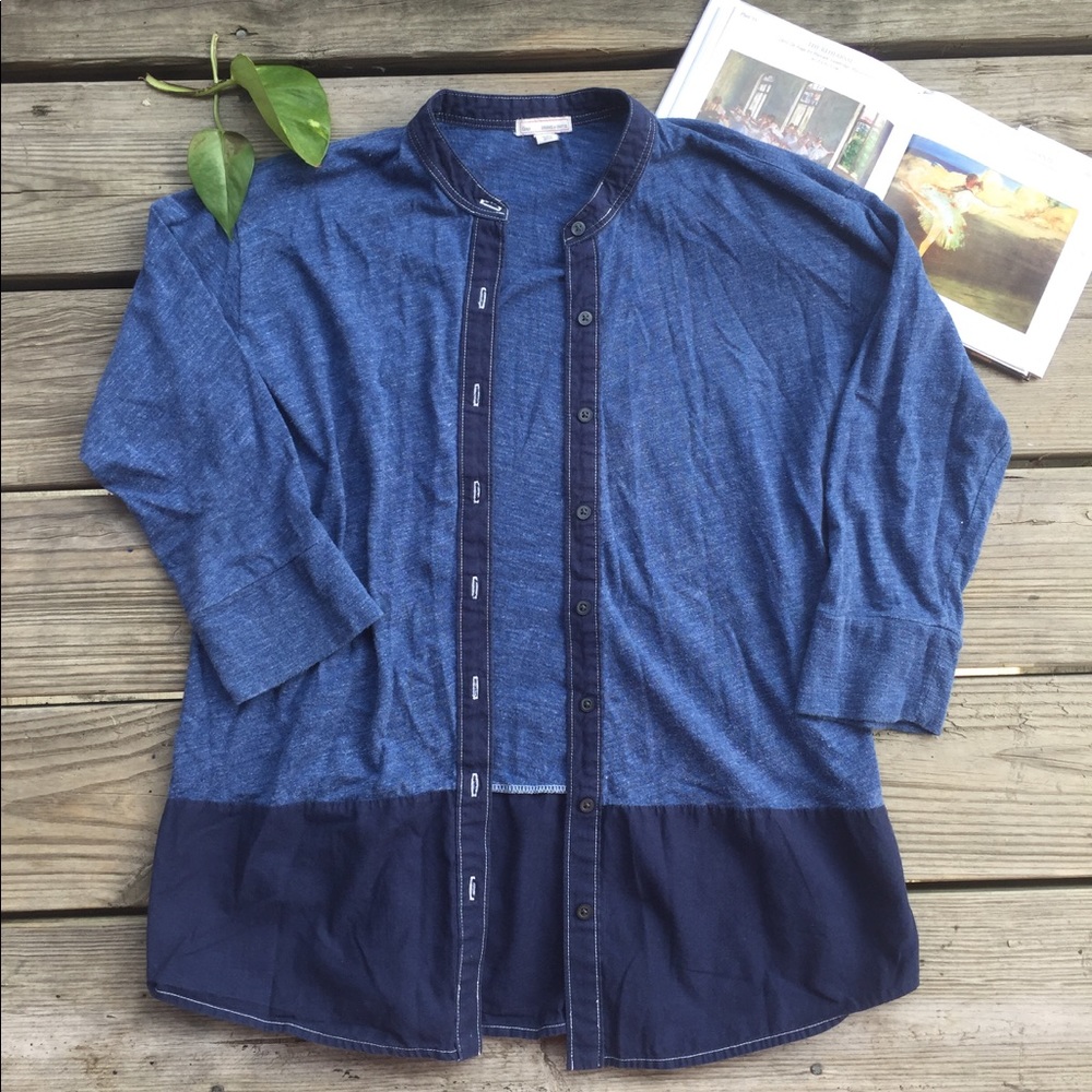 Gap button down
